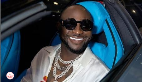 “David na national cake” – Reactions as Davido allegedly moves to new girl